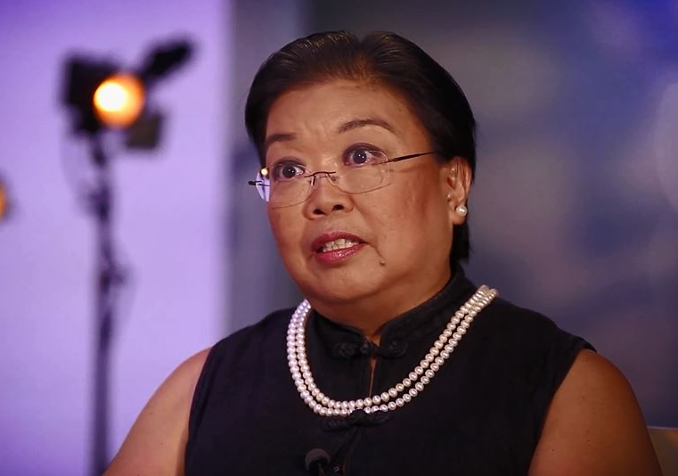 Chinese-American journalist, E. Samantha Cheng